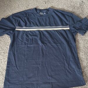 Hollister Navy Short Sleeve Crewneck with Cream Stripe Boxy Tee MENS MEDIUM